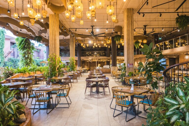 Phuket Resorts with Thai & International Dining – All in One Place