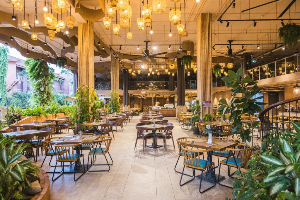 Phuket Resorts with Thai & International Dining – All in One Place
